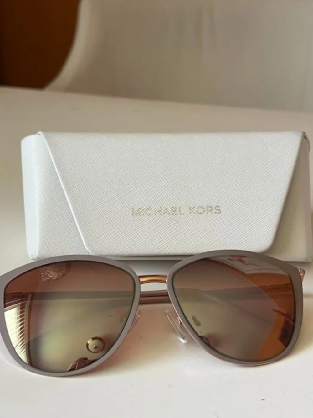 Michael Kors Sunglasses - Picture 4 of 7